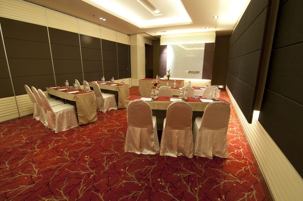 Swiss-Garden Hotel Bukit Bintang Kuala Lumpur Exterior photo